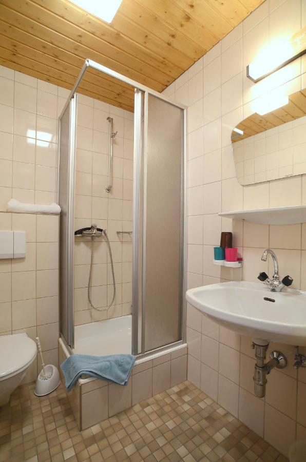 Gaestehaus Riml Längenfeld Kamer foto